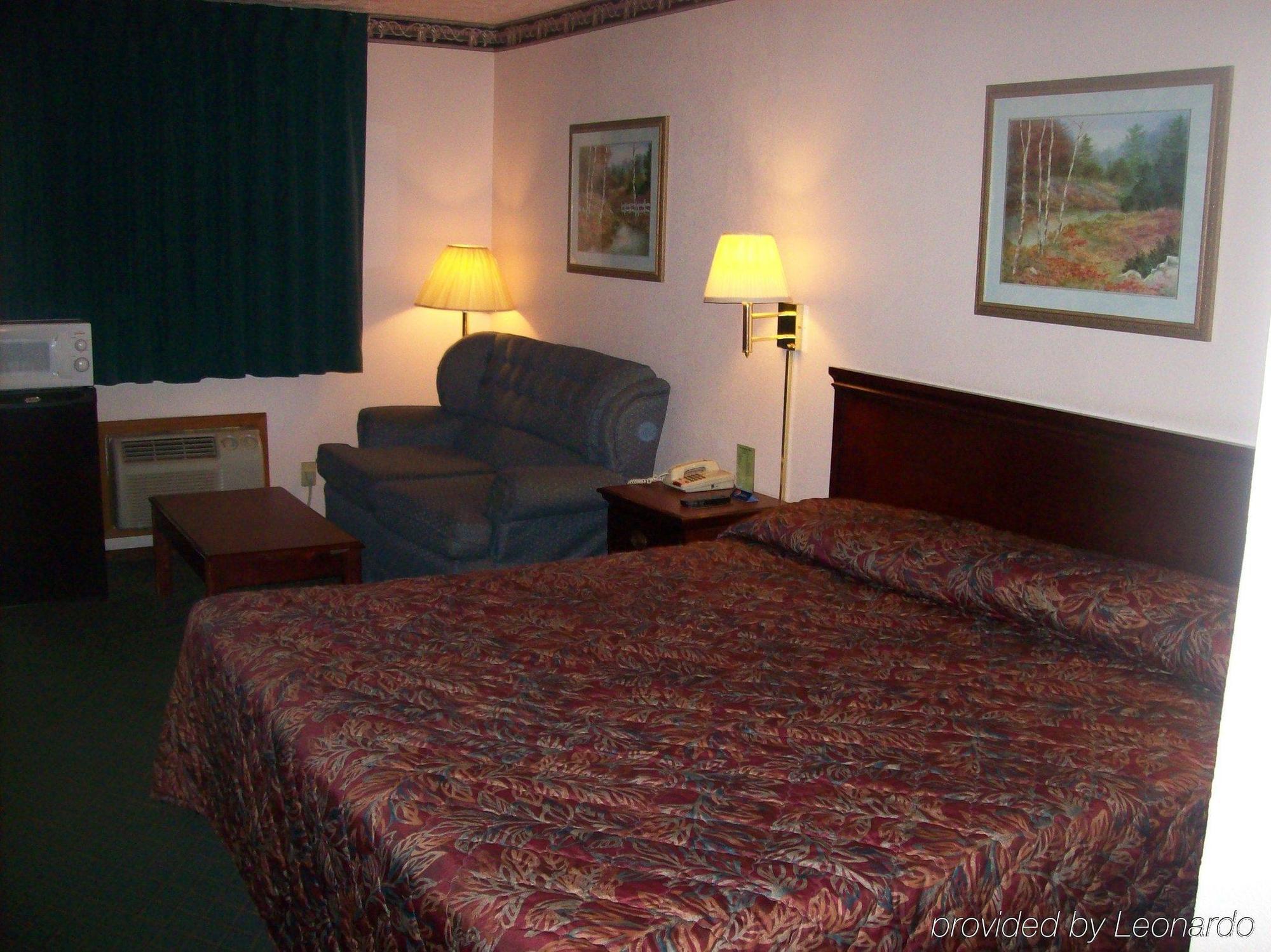Savannah Lodge Rum bild